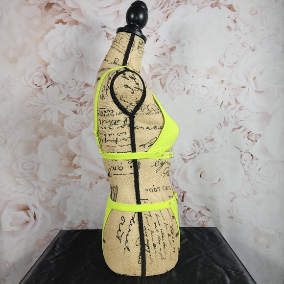 Medium Bright Green High Waist Cheeky Forplay Bikini - Picture 4 of 7